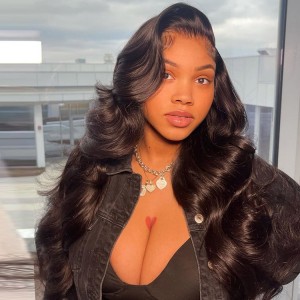 HD Lace Wigs Body Wave 13*6 Lace Front Wig Realistic Transparent Lace Wig